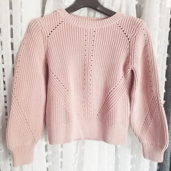 H&M Sweaters - H&M Sweater (W2-35)